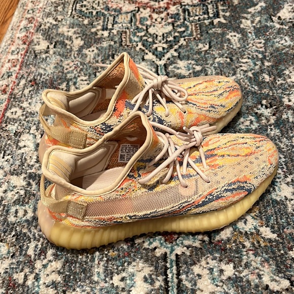 Yeezy multicolored never worn (real) - Picture 2 of 5